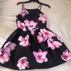 Windsor Floral Dress
